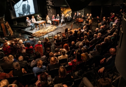 I WŁAŚNIE TAK UŁOŻYŁEM SOBIE TO ŻYCIE Z PEWNĄ SWOBODĄ – wieczór promocyjny trzytomowego wydawnictwa poświęconego Jerzemu Grzegorzewskiemu | Teatr Narodowy, Scena przy Wierzbowej, 29 stycznia 2024. Fot. Marta Ankiersztejn