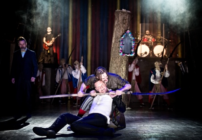 WESELE Stanisława Wyspiańskiego w reż. Jana Klaty, Narodowy Stary Teatr im. Heleny Modrzejewskiej w Krakowie. Fot. Magdalena Hueckel